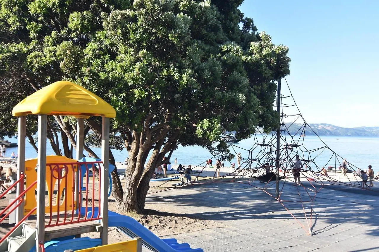 Beach House In Oriental Parade 웰링턴 아파트