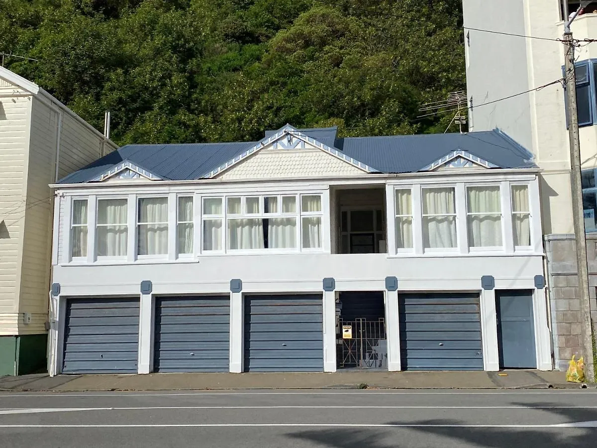 Beach House In Oriental Parade 웰링턴 0*,  뉴질랜드